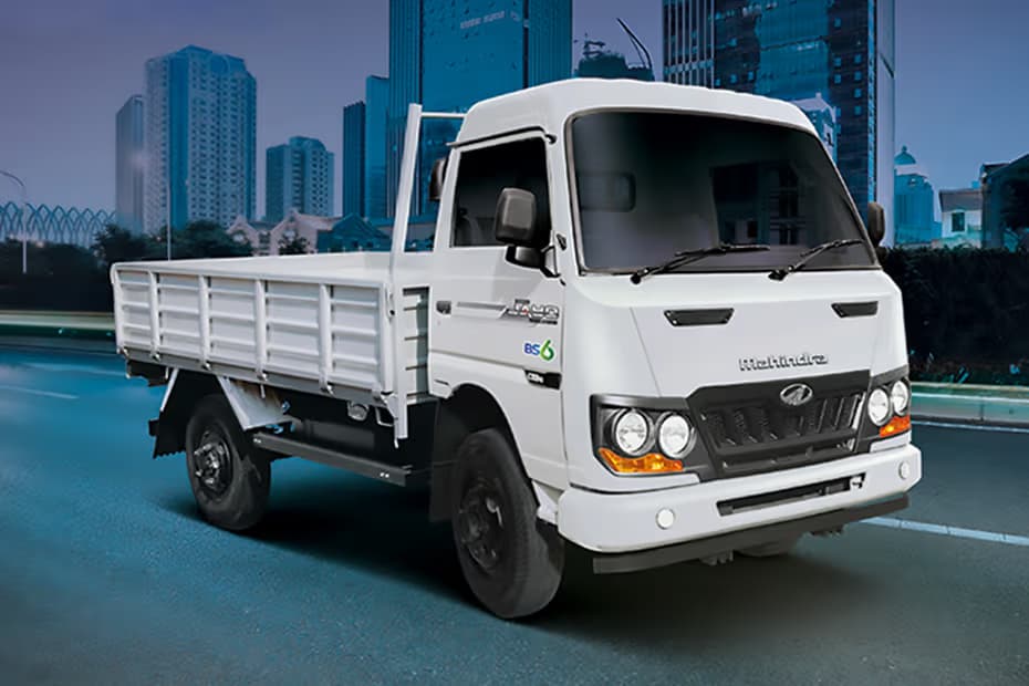 Mahindra Mahindra JAYO