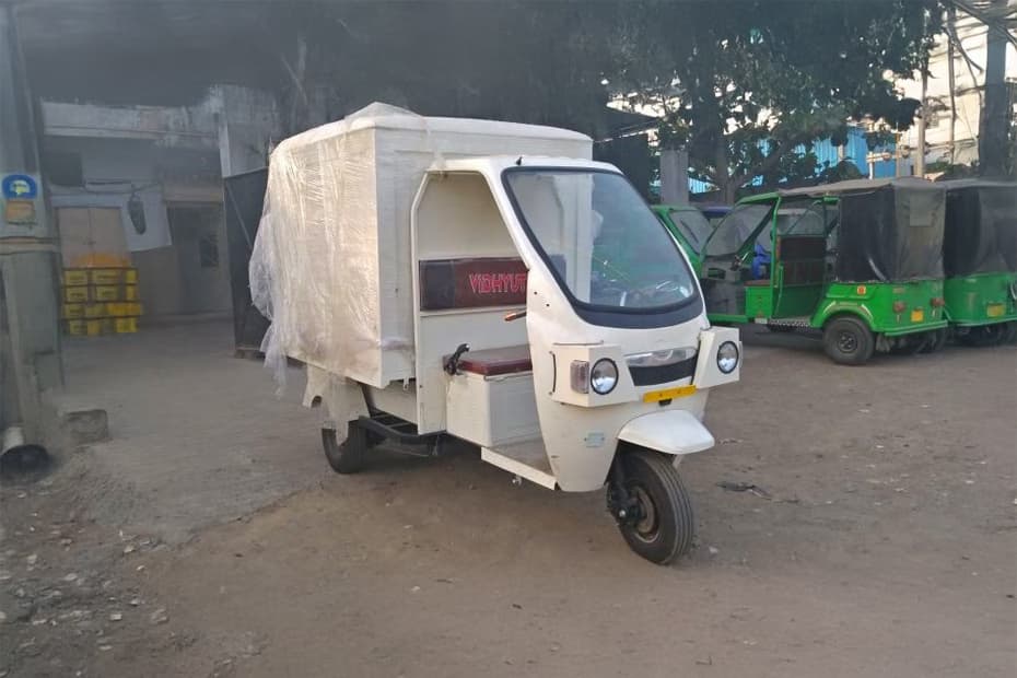 Vidhyut Cargo C1 (Closed)