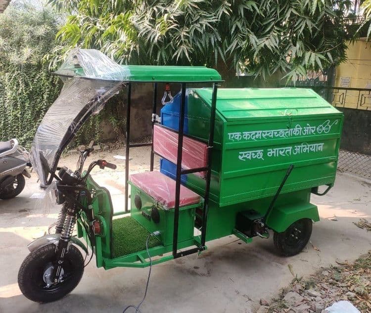 Aerodrive Garbage Loader