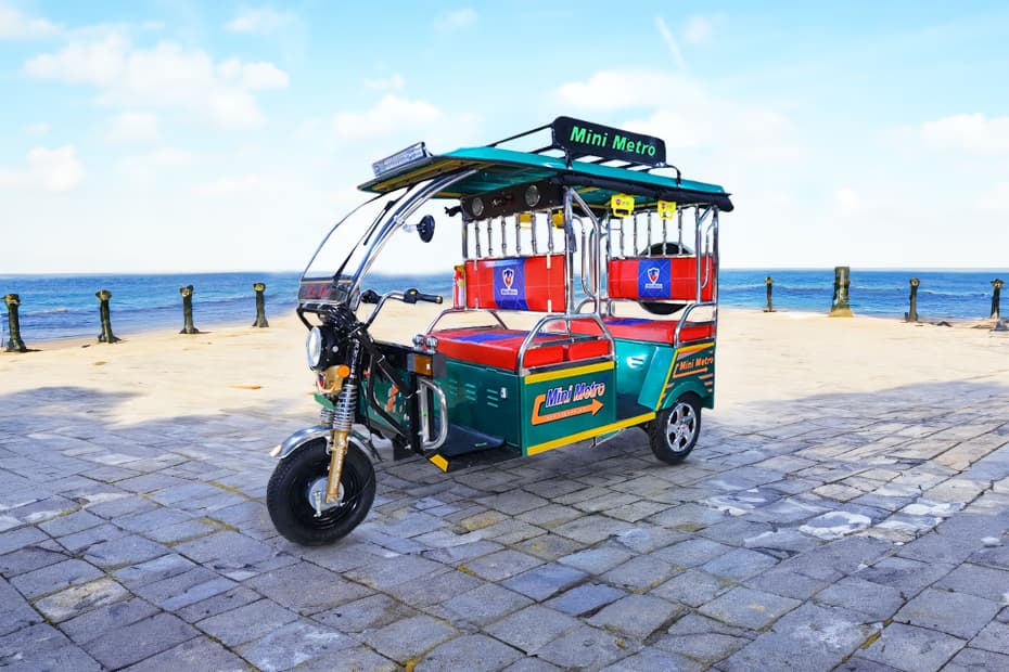 Mini Metro M1 MS Battery Operated E Rickshaw