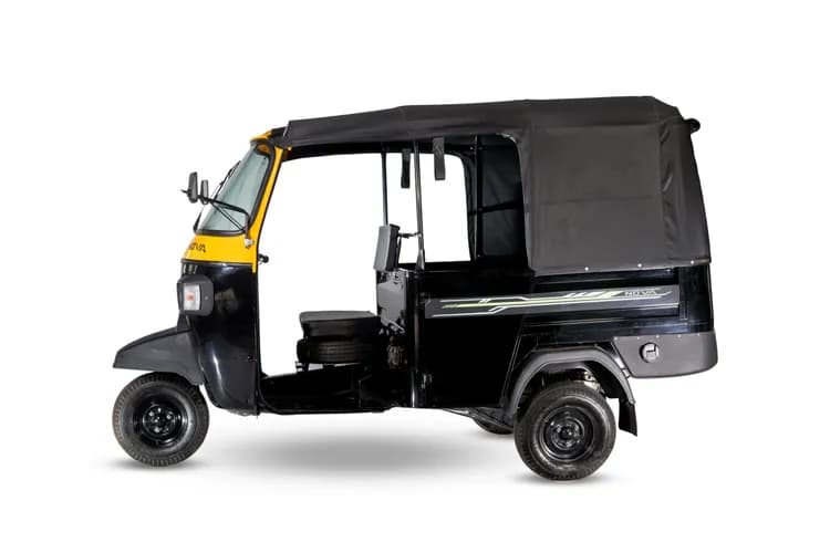 Astro Motors Nova Auto Rickshaw